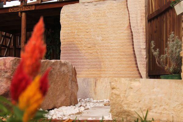 Why choose sandstone for landscaping