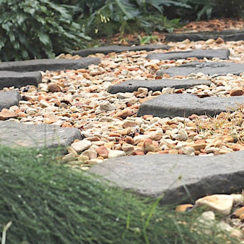 43 Amazing River Rock Landscaping Ideas To Spruce Up Your Garden